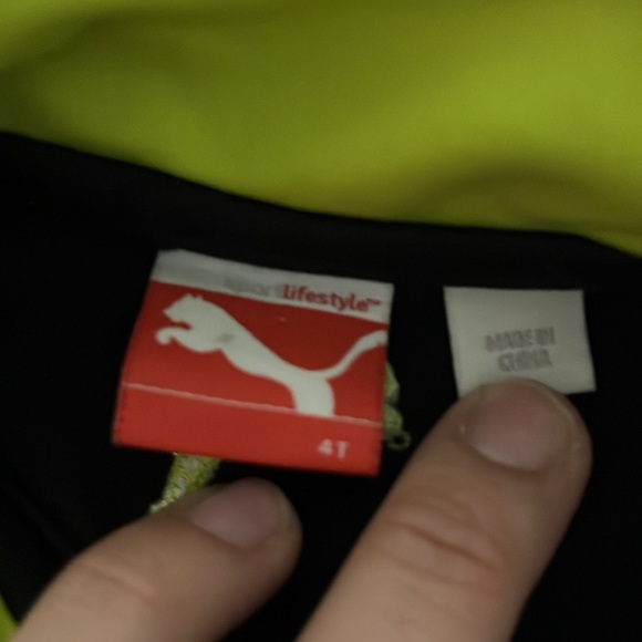 3/$6 Puma zip-up jacket 4T - Picture 2 of 6